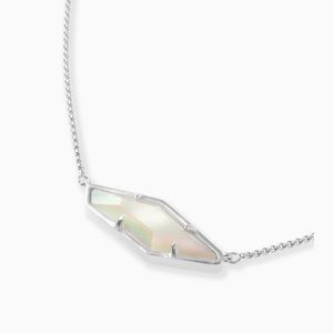 Kendra Scott Beth Pendant Necklace